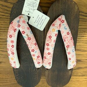 Japanese Sandals Slippers Sakura Pink